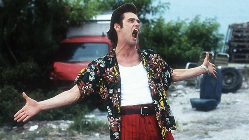 Jim Carrey em Ace Ventura - Detetive de Animais (foto: reprodução Warner)