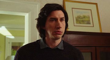 Adam Driver em Histórias de um Casamento (Foto: Reprodução)