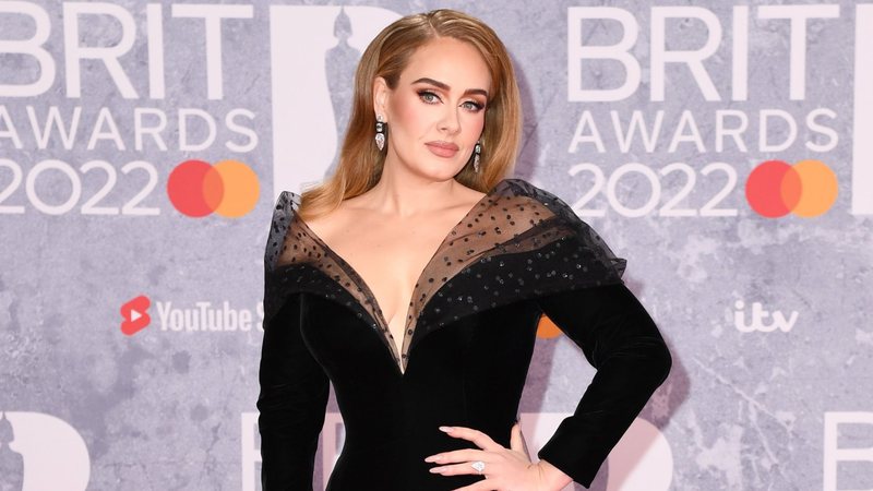 Adele no BRIT Awards 2022 (Foto: Reprodução / Twitter)