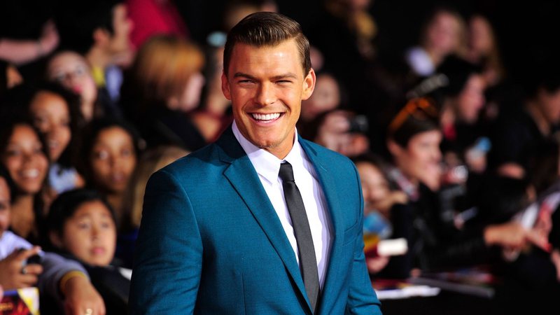 Alan Ritchson, de Reacher (Foto: Frazer Harrison / Getty Images)