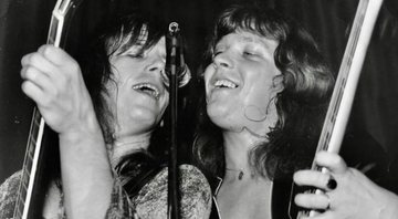 Andy Scott e Steve Priest (Foto: Reprodução/ Facebook)