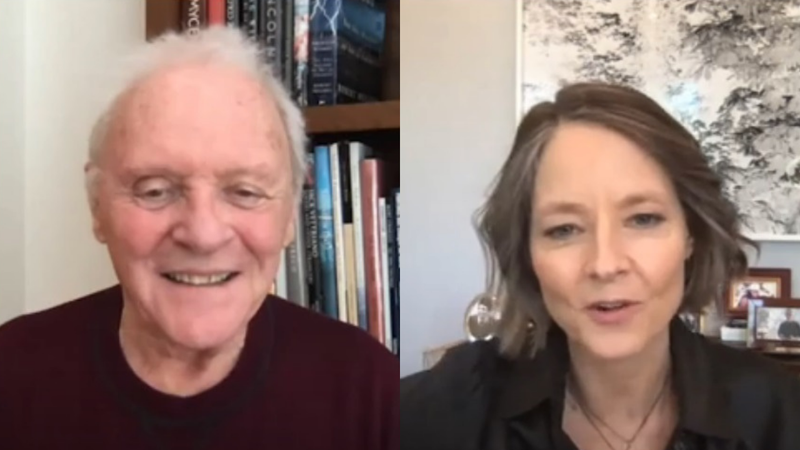 Anthony Hopkins e Jodie Foster em live para a Variety (reprodução/vídeo)