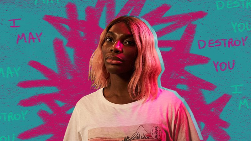 Michaela Coel (Arte: Julia Harumi Morita / Foto: Reprodução)