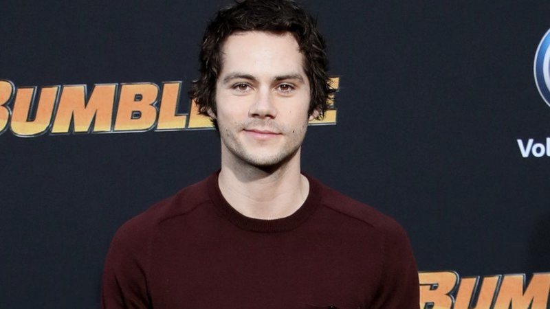 Ator Dylan O'Brien na premiere de Bumblebee (Foto: David Livingston/Getty Images)