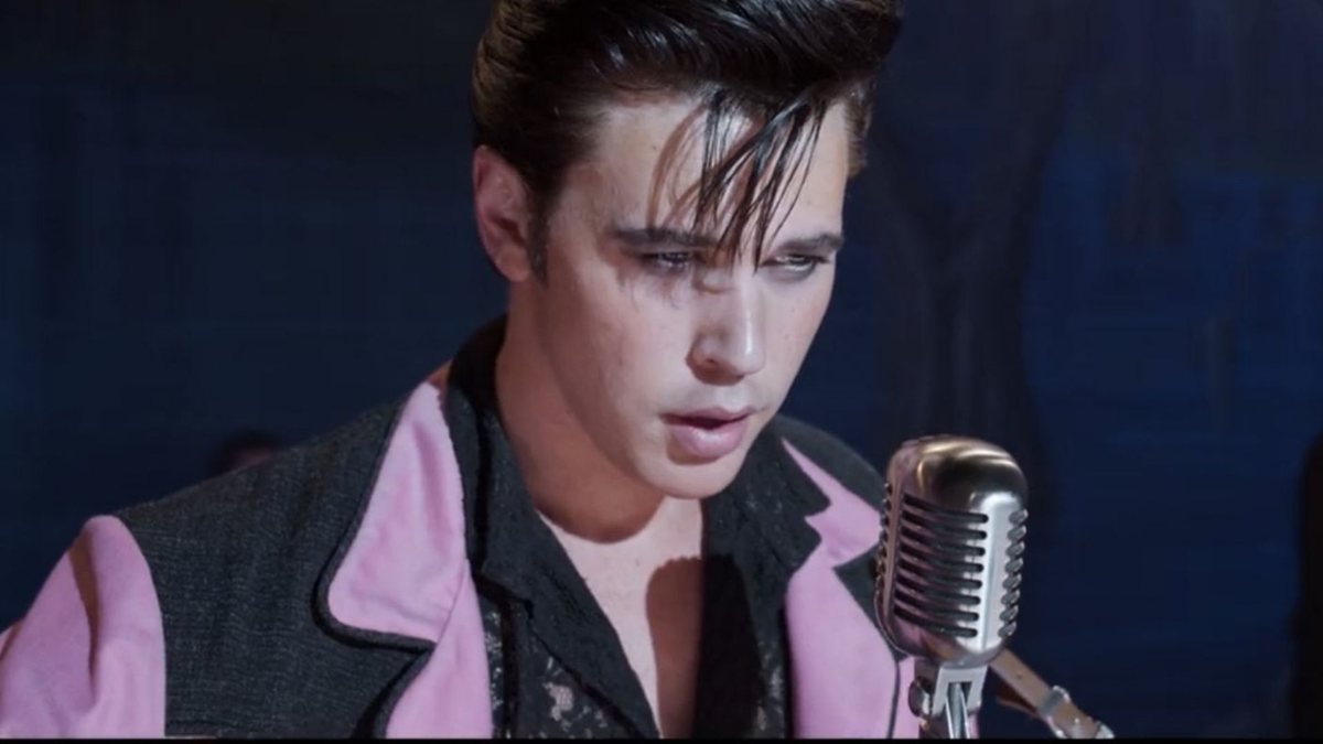 Austin Butler como Elvis Presley em Elvis (Foto: Reprodução / Twitter)