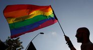 Bandeira gay na Parada do Orgulho em Barcelona, Espanha, em 2015 (Foto: Pablo Blazquez Dominguez/Getty Images)