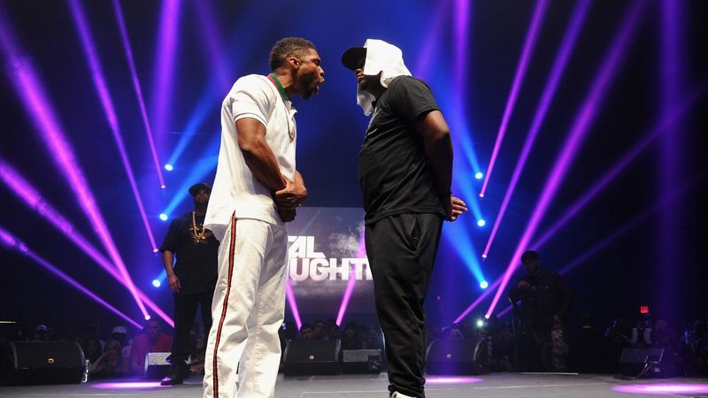 Loaded Lux e Murda Mook na batalha de rap Total Slaughter, realizada em 2014 (Foto: Craig Barritt/Getty Images for Electus Digital/WatchLOUD)