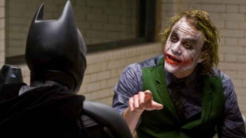 Heath Ledger como Coringa em Batman: O Cavaleiro das Trevas (foto: reprodução/ Warner)