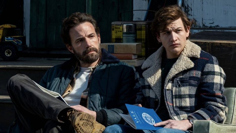 Ben Affleck e Tye Sheridan em Bar Doce Lar (Foto: Divulgação)