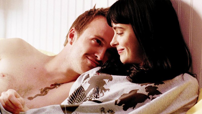 Aaron Paul e Krysten Ritter em Breaking Bad (foto: reprodução/ AMC)