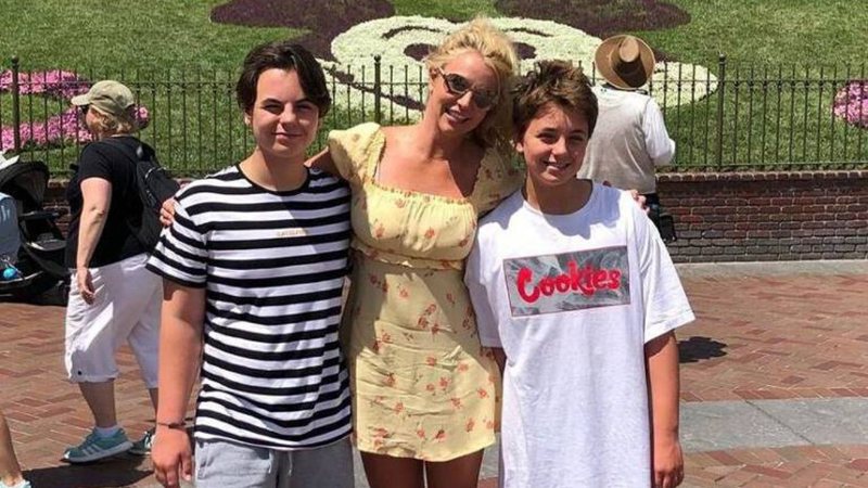 Britney Spears com os filhos Jayden e Sean (Foto: Reprodução/Instagram)