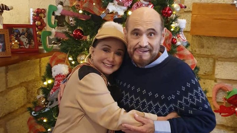 María Antonieta de Las Nieves, a Chiquinha, e Édgard Vivar, o Sr. Barriga (Foto: Reprodução / Facebook)