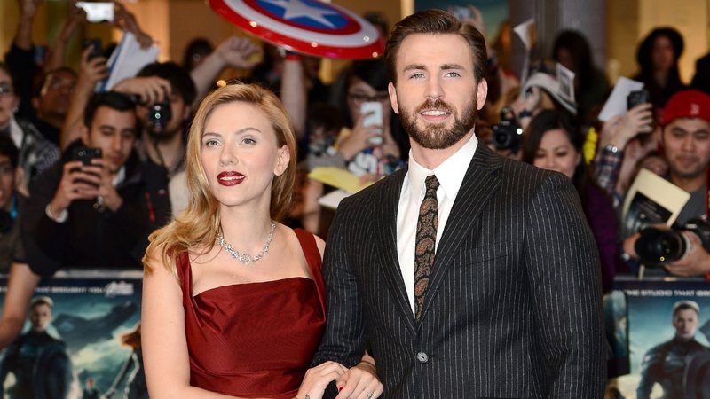 Scarlett Johansson e Chris Evans (Foto: Ian Gavan/Equipe)