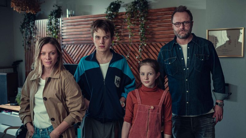 Elenco de Confie em Mim (Foto: Divulgação / Netflix)