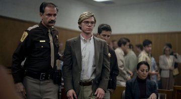 Evan Peters interpreta Jeffrey Dahmer (Foto: Reprodução / Netflix)