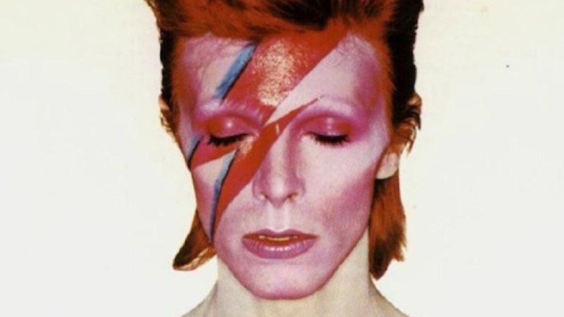 David Bowie como Ziggy Stardust (Reprodução)