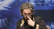 O diretor Dexter Fletcher (Foto:AP Photo/ Ahn Young-joon)