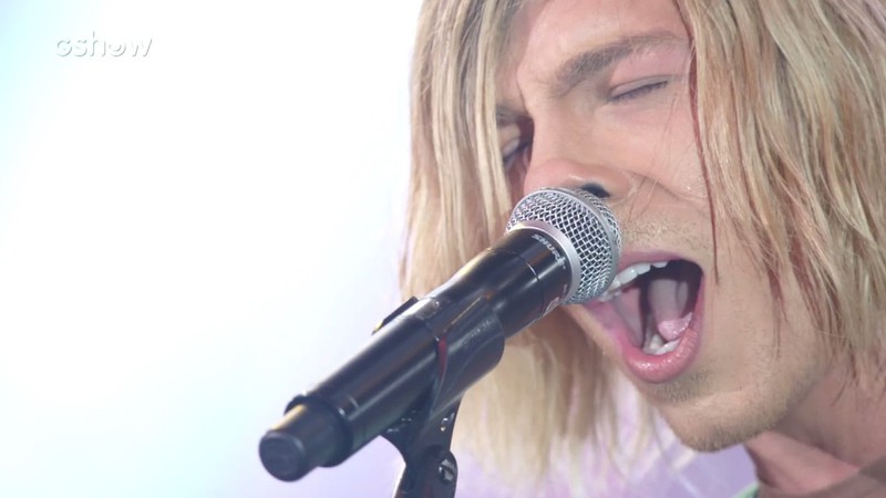 Di Ferrero vestido de Kurt Cobain (Foto: Reprodução / TV Globo)