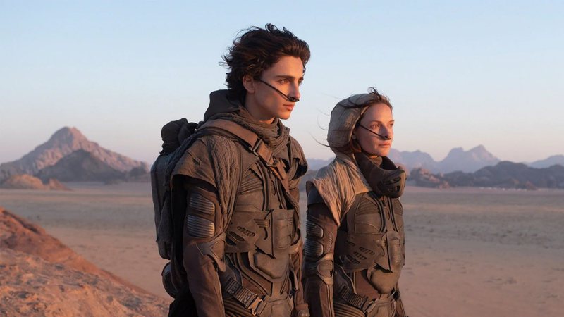 Timothée Chalamet como Paul Atreides e Rebecca Ferguson como Lady Jessica Atreides em Duna (Foto: Warner/Vanity Fair)