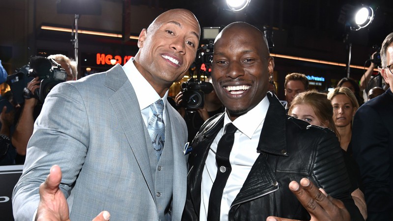 Dwayne Johnson e Tyrese Gibson na estreia de Velozes e Furiosos 7, em 2015 (Foto:John Shearer/Invision/AP)