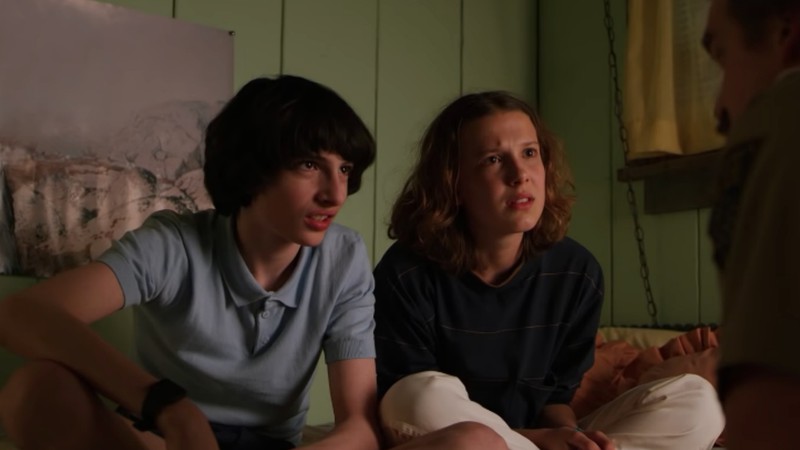 Eleven e Mike em Stranger Things (Foto:Reprodução)