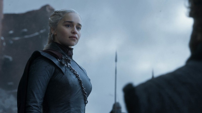 Emilia Clarke em Game of Thrones (foto: Reprodução / HBO)