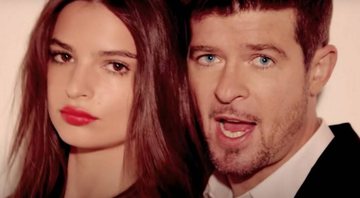 Emily RatajkowskI e Robin Thicke em Blurred Lines (Foto: Reprodução/YouTube)