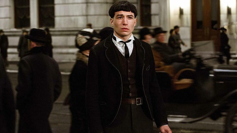 Ezra Miller em Animais Fantásticos e Onde Habitam (Foto: Reprodução)