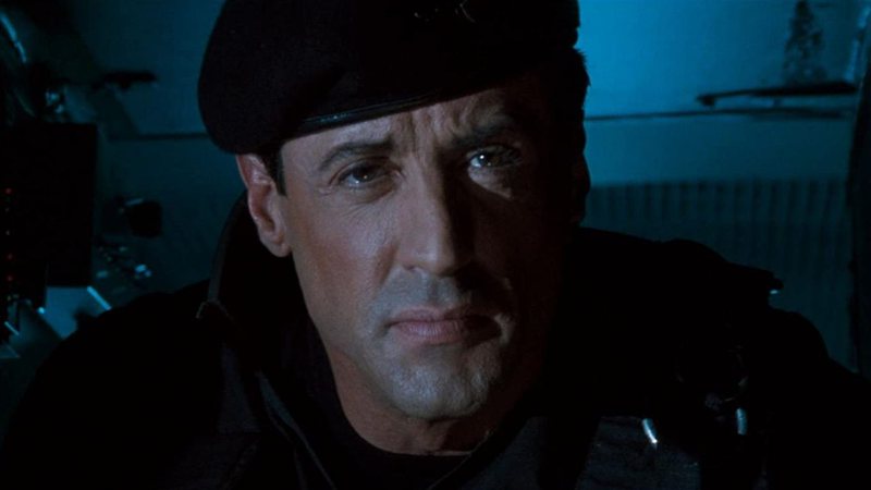 Stallone em O Demolidor (Foto: Reprodução/Warner Bros.)