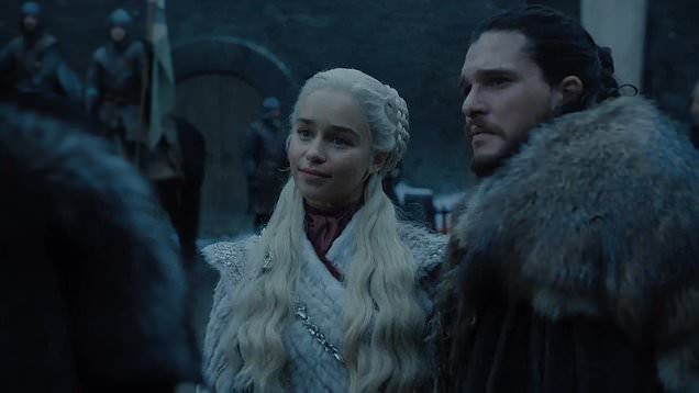 Daenerys e Jon Snow, em cena do trailer da nova temporada de Game of Thrones (Foto: HBO)