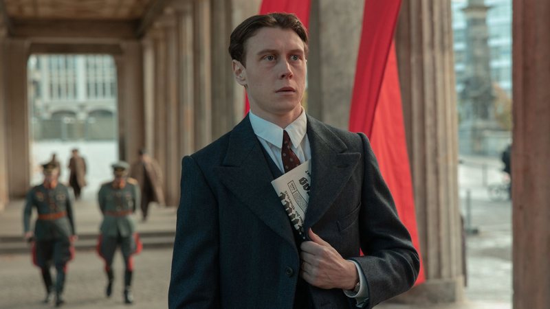 George MacKay em Munique - No Limite da Guerra (Foto: Divulgação / Netflix)