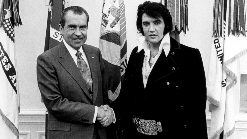 Nixon e Elvis na Casa Branca (foto: reprodução/ Getty Images - National Archive)