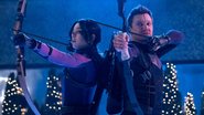 Hailee Steinfeld como Kate Bishop e Jeremy Renner como Gavião Arqueiro (Foto: Chuck Zlotnick/Marvel Studios)