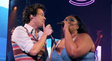 Harry Styles e Lizzo (Foto: Reprodução/Youtube)