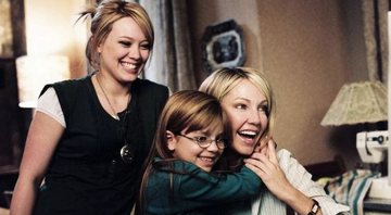 Hilary Duff, Aria Wallace e Heather Locklear em Paixão de Aluguel (Foto: Reprodução /Twitter)