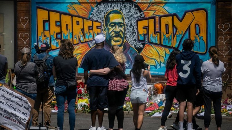 Homenagem a George Floyd (Foto: Bebeto Matthews / AP / Shutterstock)