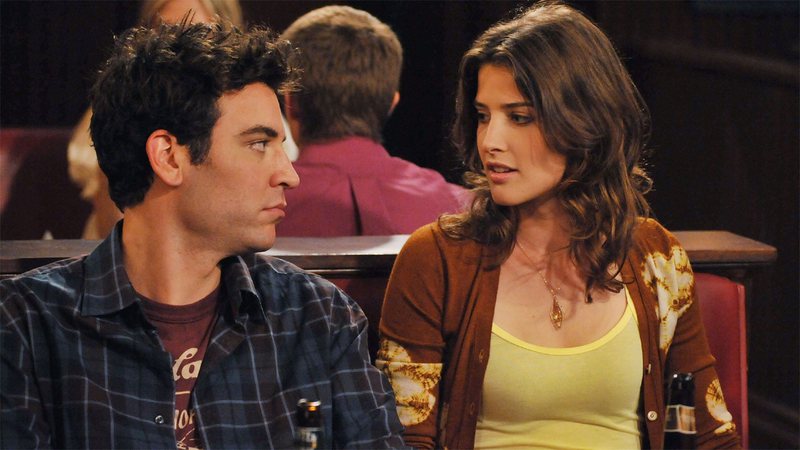 Robin e Ted em cena de How I Met Your Mother (Foto: Divulgação)