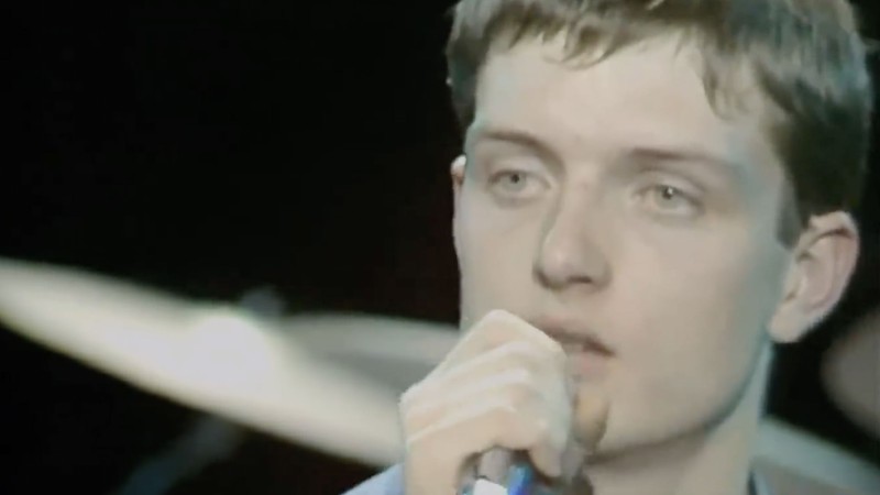 Ian Curtis, vocalista do do Joy Division (Reprodução)