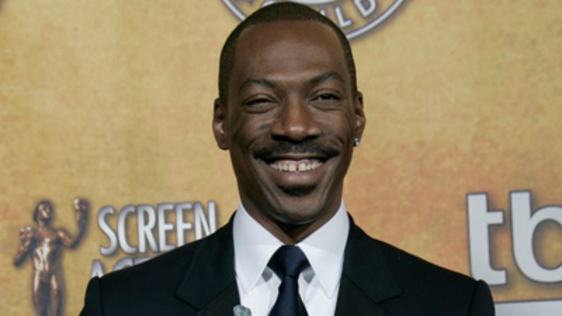 Eddie Murphy no Oscar de 2012 (Foto: AP Images)