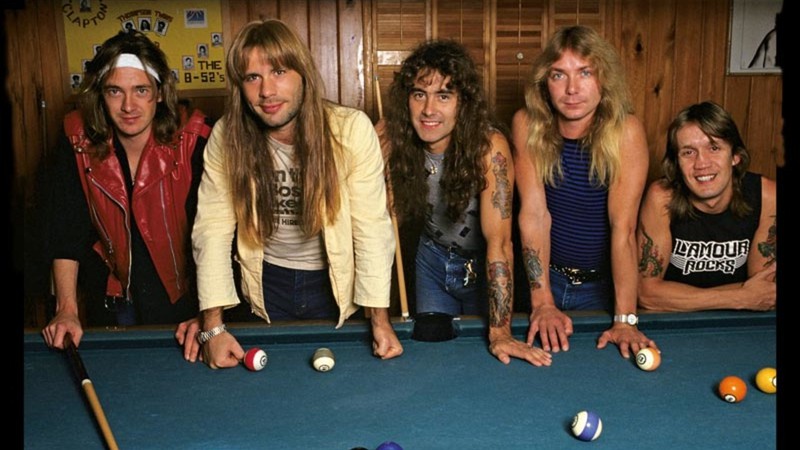 A formação que durou de 1981 a 1989 (da esq. para a dir.): Adrian Smith, Bruce Dickinson, SteveHarris, Dave Murray e Nicko McBrain. (Foto: Ross Halfin / Divulgação)