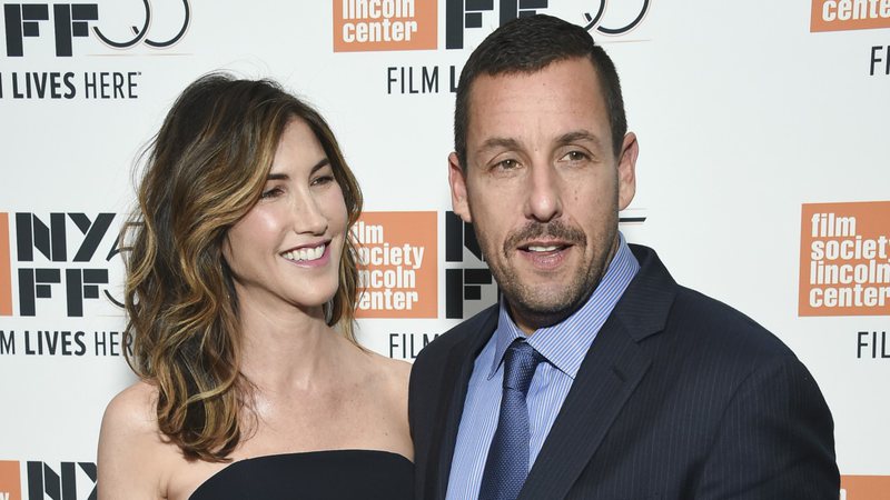 Jackie e Adam Sandler (Foto: Evan Agostini / Invision / AP)