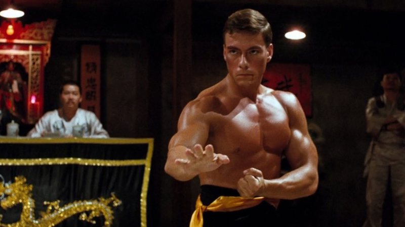 Jean-Claude Van Damme em O Grande Dragão Branco (foto: reprodução/ MGM)