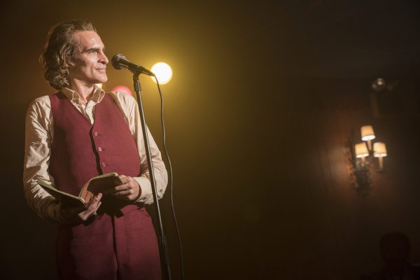 Joaquin Phoenix em Coringa (Foto: Reprodução / Warner)