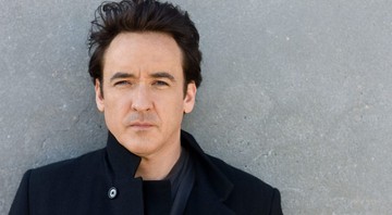 O ator John Cusack vai ter a primeira grande chance na TV (Crédito: Amazon / Divulgação)