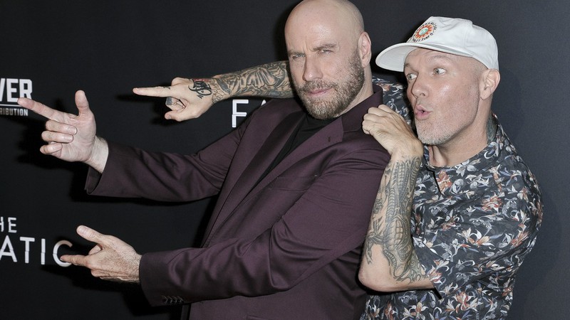 John Travolta e Fred Durst (Foto: Richard Shotwell/Invision/AP)