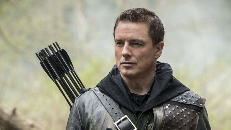 John Barrowman em Arrow (Foto: Reprodução/CW)