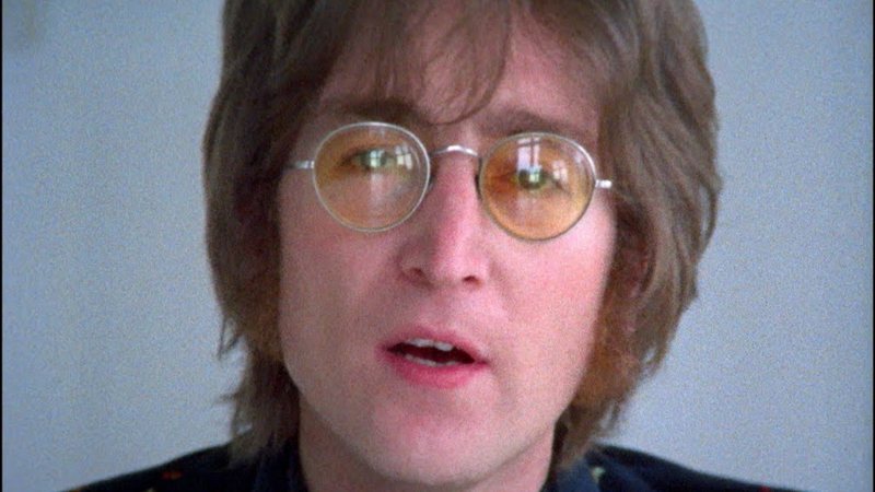 John Lennon em Imagine (Foto: Reprodução / Youtube)