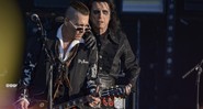 Johnny Depp e Alice Cooper em show do Hollywood Vampires (Foto:Sipa/AP Images)