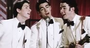 Jonas Brothers no clipe de "Lovebug' (Foto: Reprodução/Youtube)