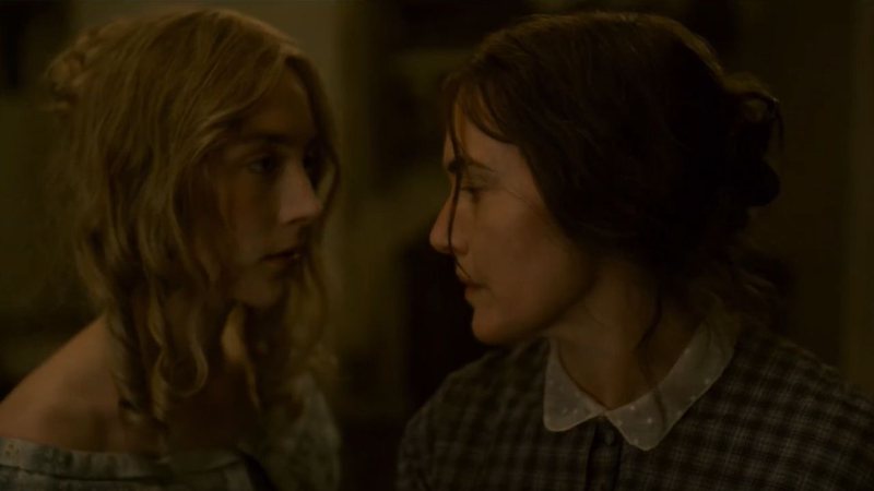 Kate Winslet e Saoirse Ronan em cena de Ammonite (Foto: Reprodução)